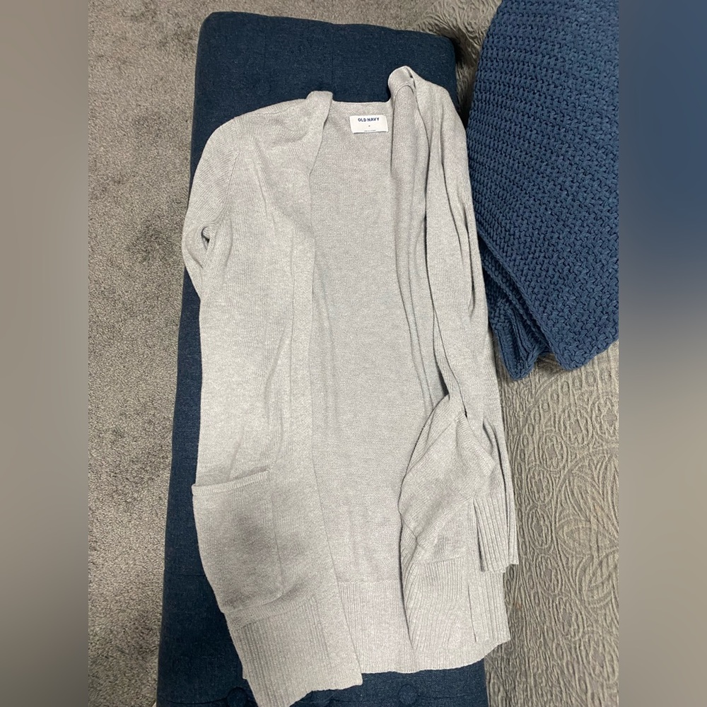 Gray Old Navy Cardigan